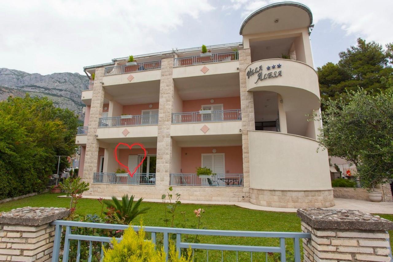 Villa Alesa Tučepi Exteriör bild