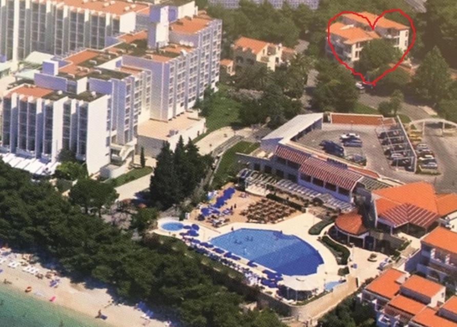Villa Alesa Tučepi Exteriör bild